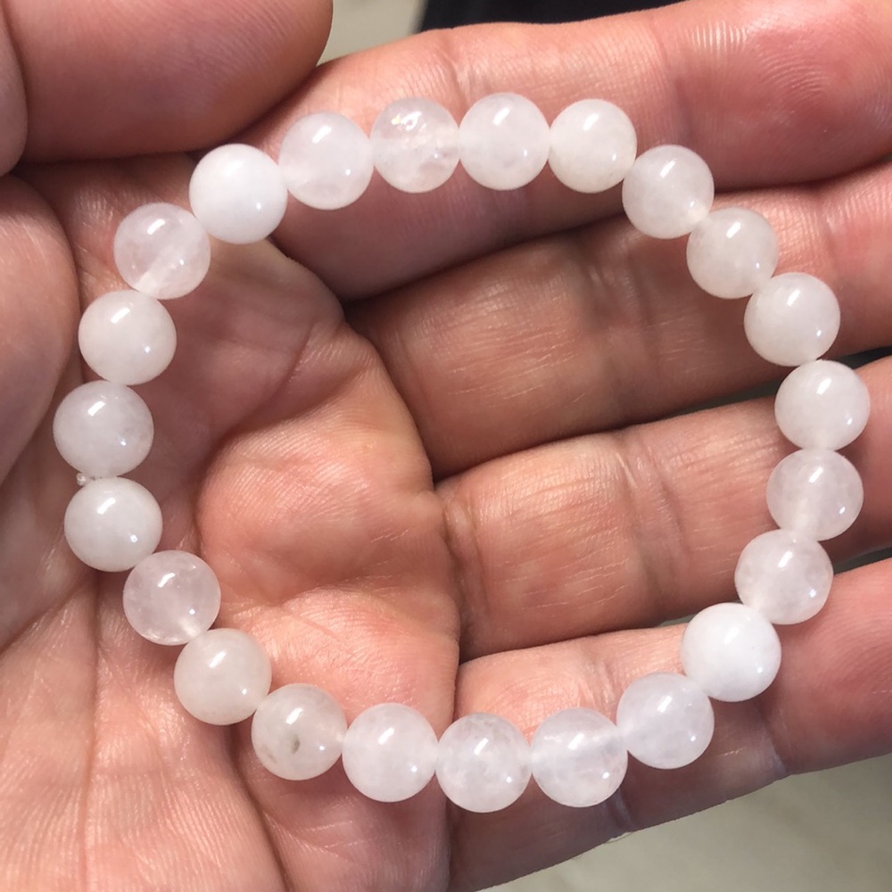 White Jade Natural Stone Beads Stretchable Bracelet 7" - 8mm Beads Best gift - Picture 2 of 3